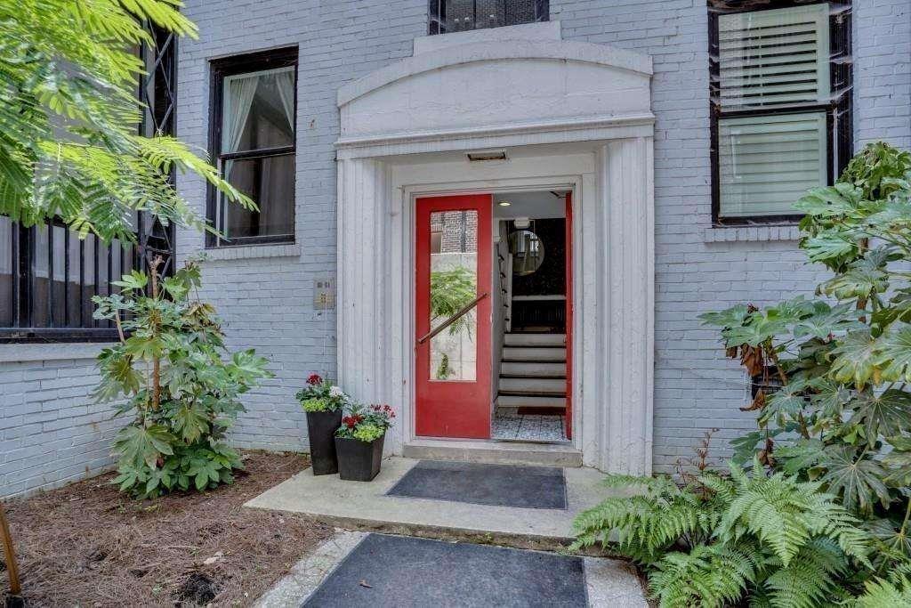 68 Peachtree Memorial Dr. #68-2, Atlanta, GA 30309