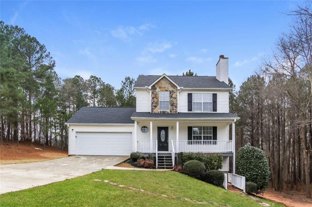 1380 Timber Walk Dr., Loganville, GA 30052