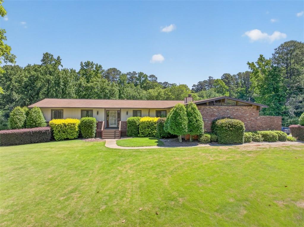 1738 Rivermist Drive, Lilburn, GA 30047