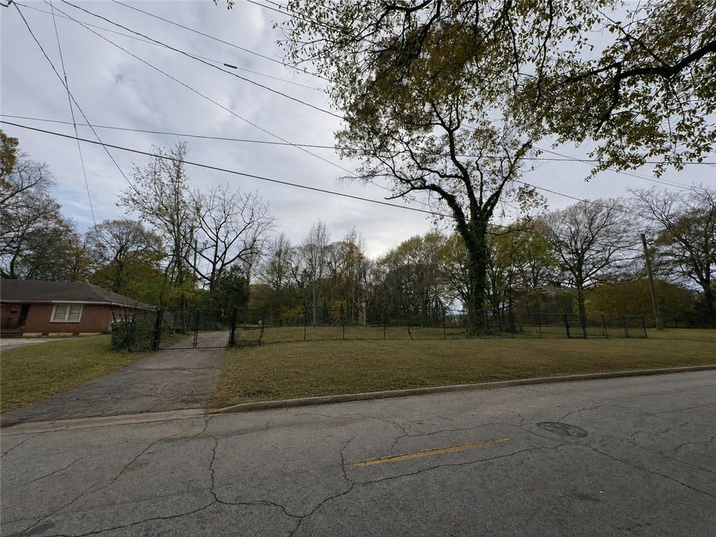 2516 Lakewood Ave., Atlanta, GA 30315