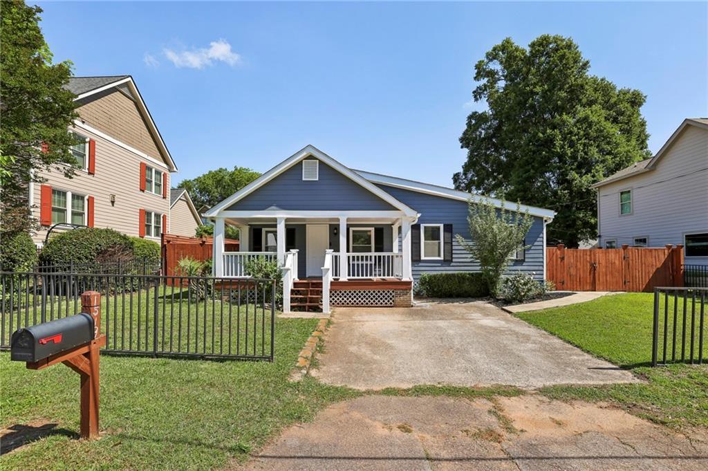 1519 Mercer Ave., College Park, GA 30337
