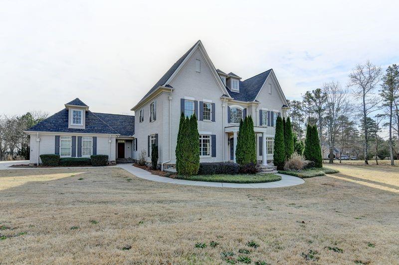 4045 Ridge Rd., Buford, GA 30519