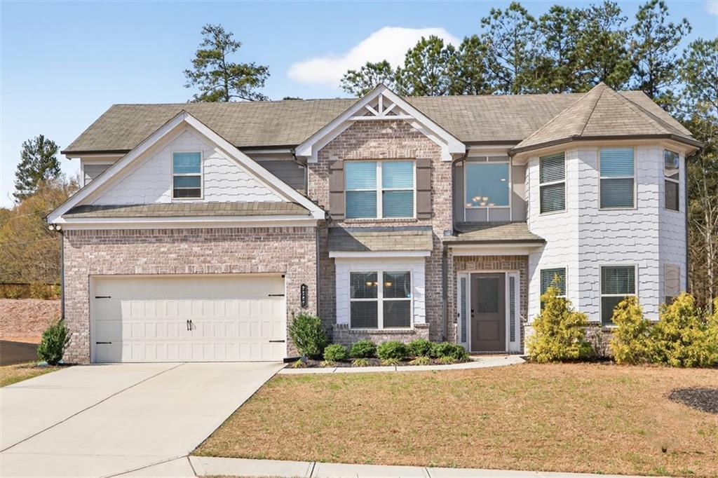 2587 Bear Paw Dr., Lawrenceville, GA 30043