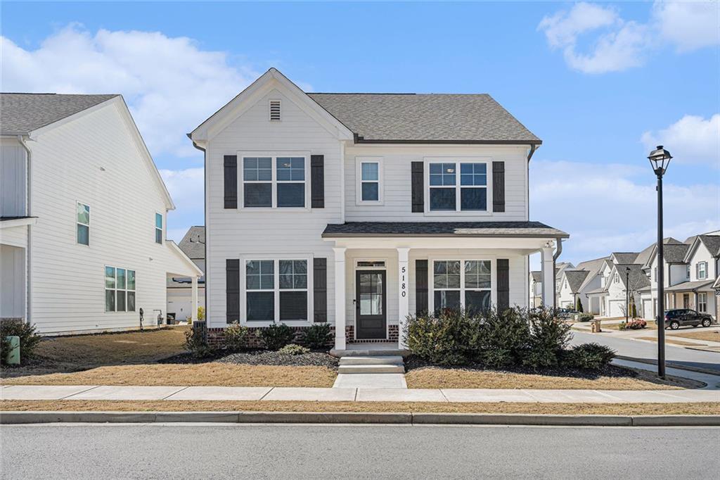 5180 Parkwood Dr., Flowery Branch, GA 30542