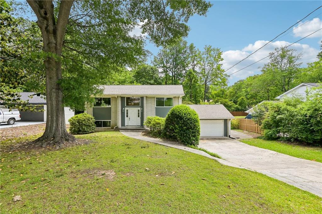 3825 Leander Ct., Tucker, GA 30084