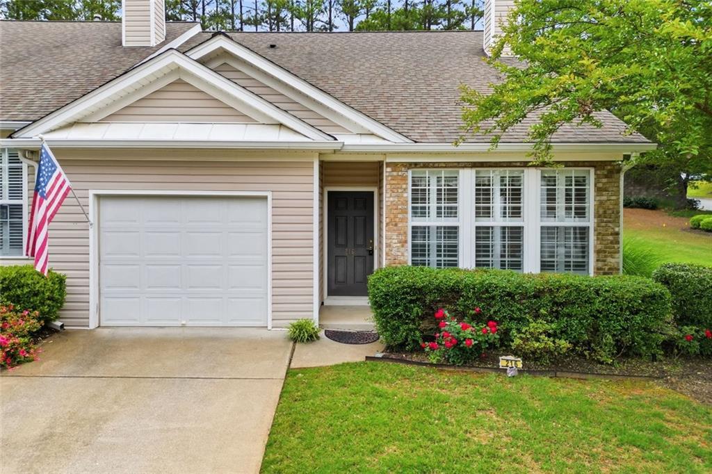 216 Riverstone Pl., Canton, GA 30114