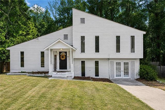 New Homes with Master Bedrooms on the 1st Floor That Attend House Elementary School: May 16th to May 22nd