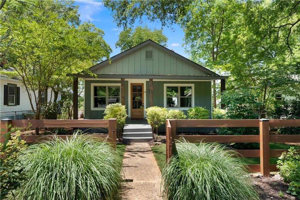 13 Akron St., Cartersville, GA 30120
