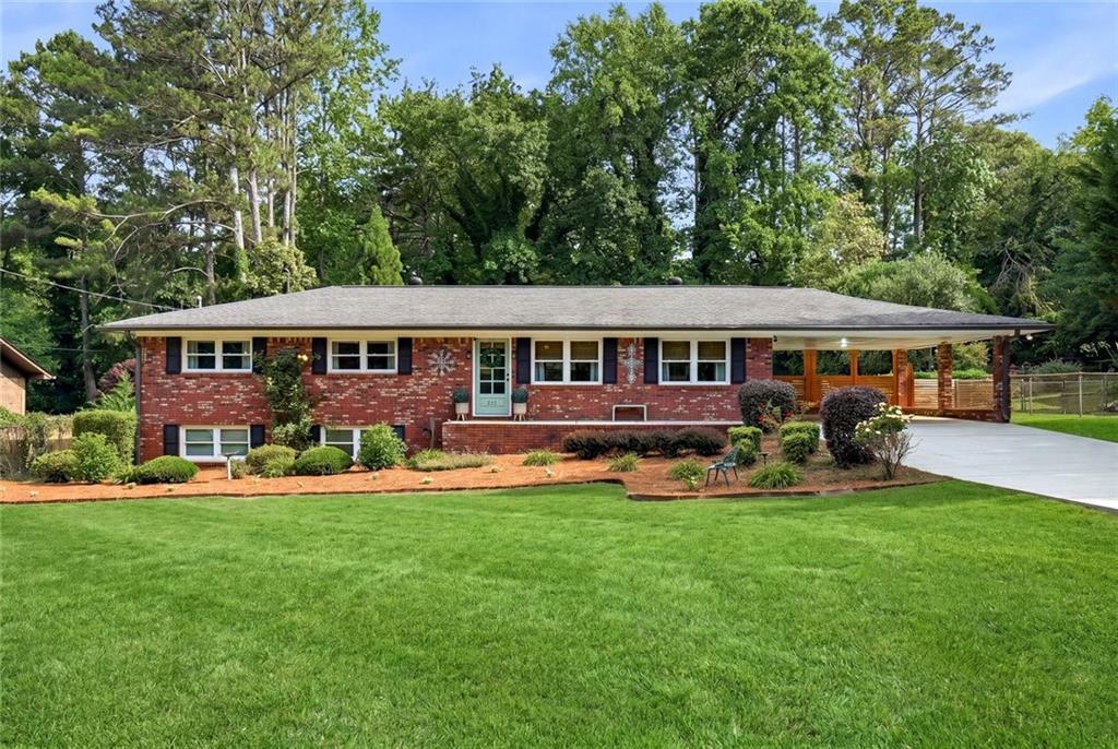 615 Laura Dr., Marietta, GA 30066