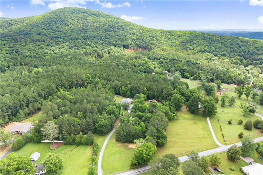 577 Everett Springs Rd., Calhoun, GA 30701