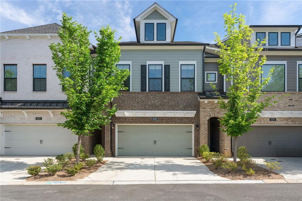 1040 Harper Dr., Roswell, GA 30076