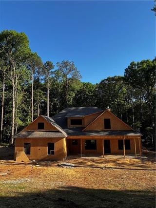 New Homes with Master Bedrooms on the 1st Floor That Attend Indian Creek Middle School: May 16th to May 22nd