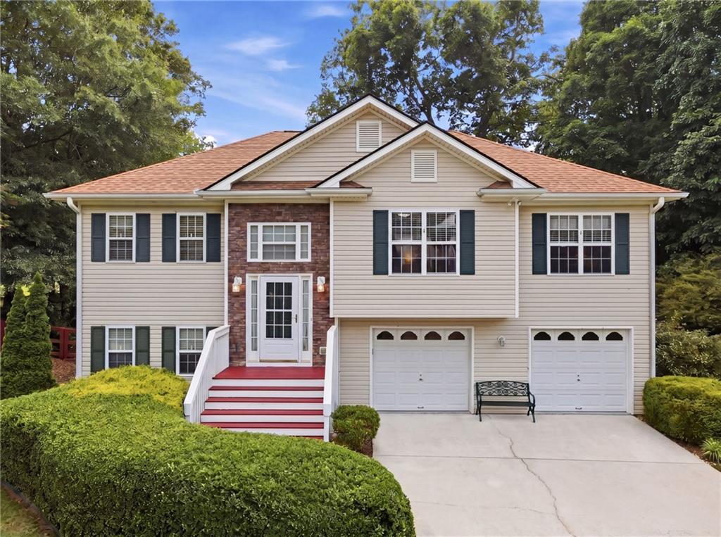 7815 Mosswood Ln., Gainesville, GA 30506