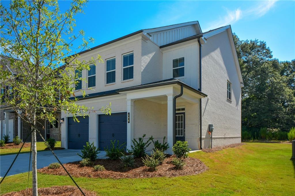 104 Green Love Ln., Grayson, GA 30017