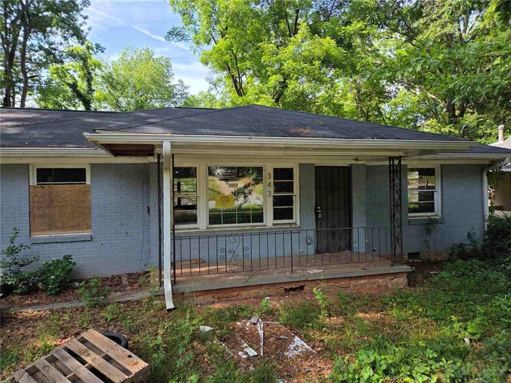 343 Laquita Dr., Atlanta, GA 30315