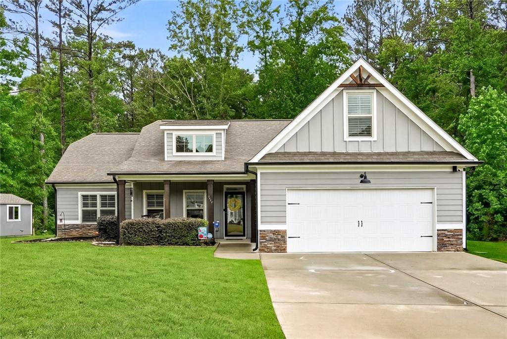 115 Stonedell Dr., Dallas, GA 30157