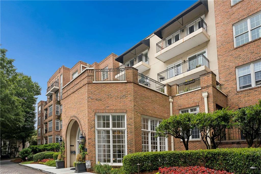 175 15th St. #105, Atlanta, GA 30309