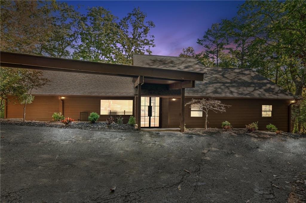 626 Petit Ridge Dr, Big Canoe, GA 30143