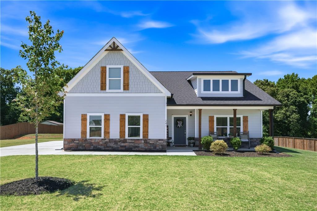 241 Webb Meadows Dr., Jefferson, GA 30549