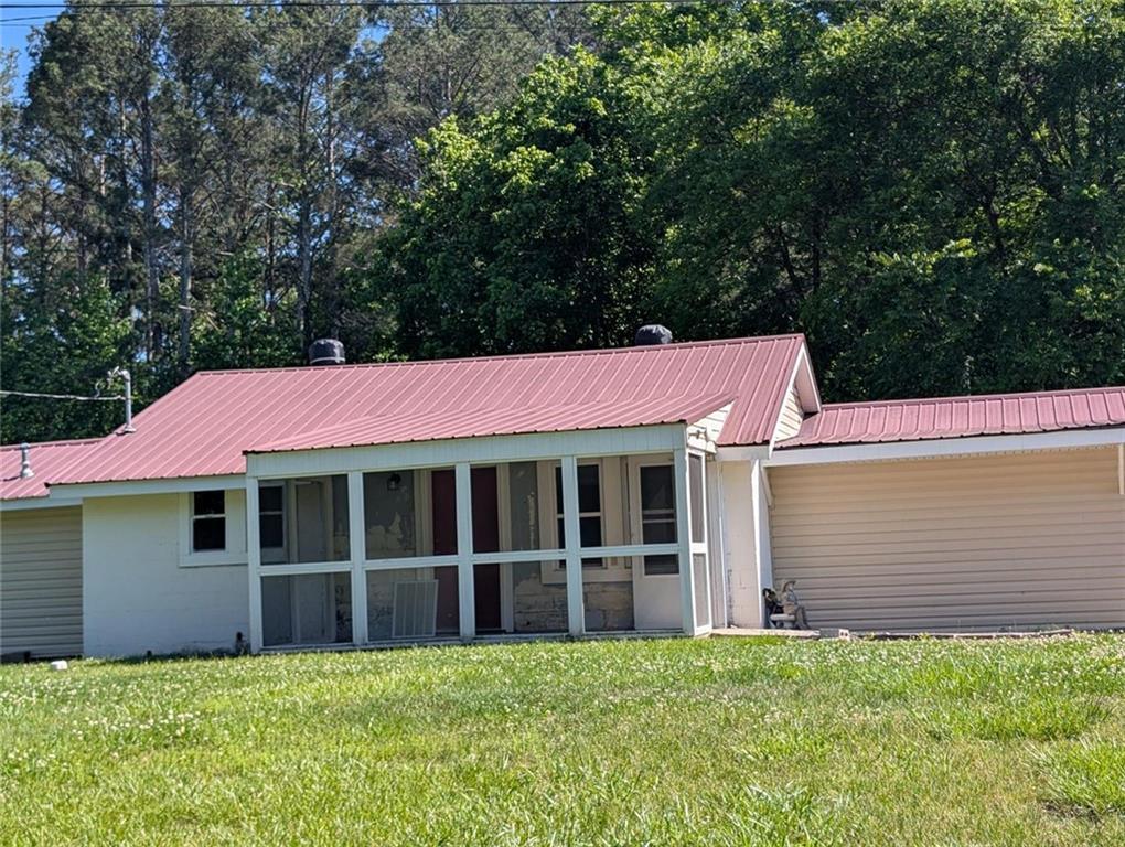 201 Club Rd., Buchanan, GA 30113