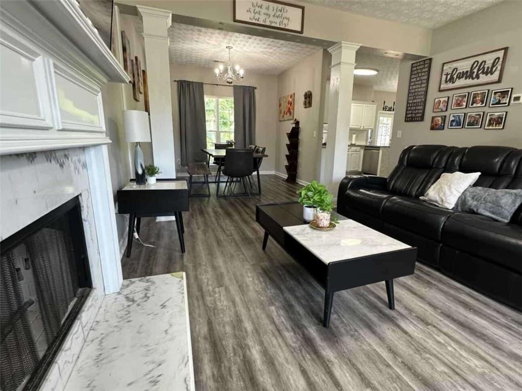 239 Mount Laurel Dr., Dallas, GA 30132
