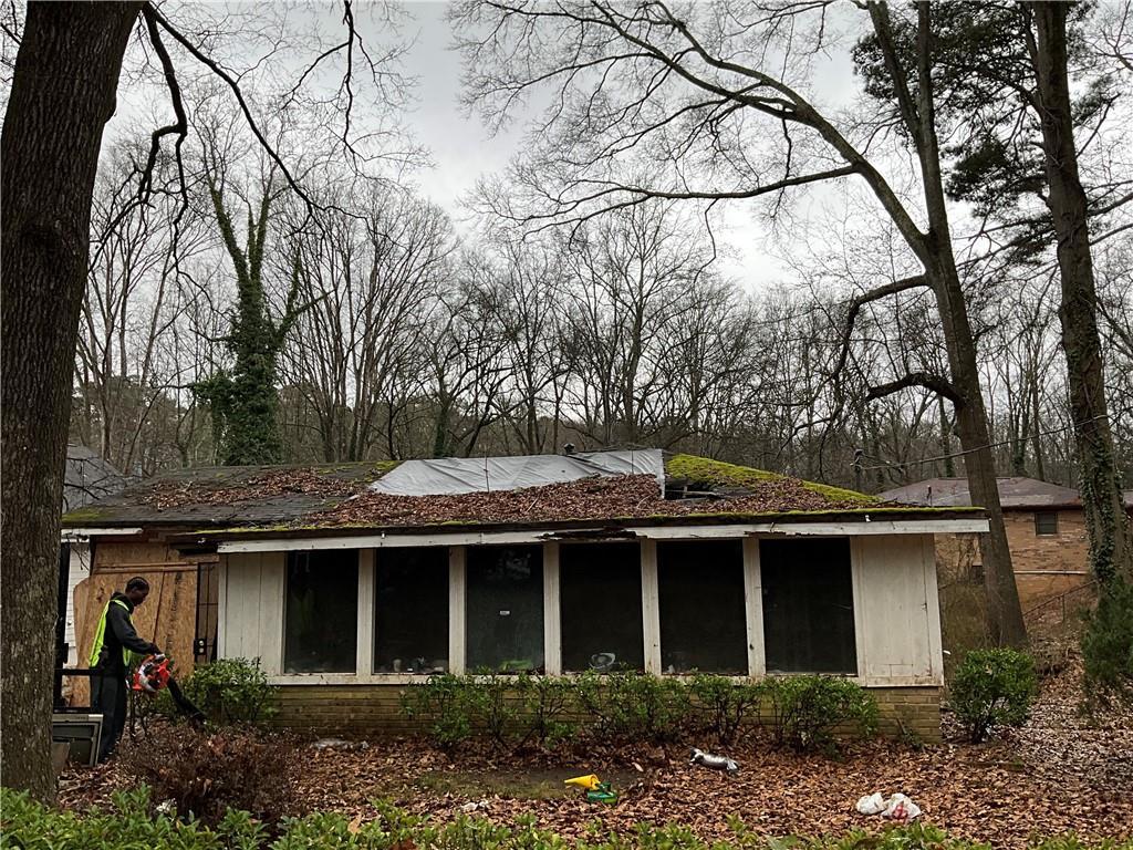 2462 Main St., Atlanta, GA 30318