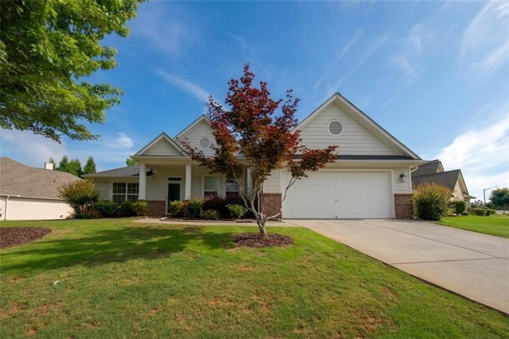 124 Cedar Mill Dr., Dallas, GA 30132