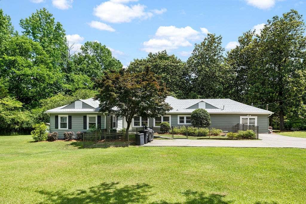 76 Shadow Ln., Rome, GA 30165