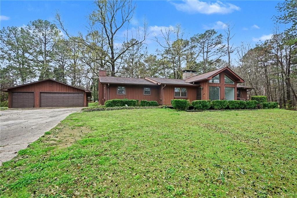 10 Gentry Dr., Mcdonough, GA 30252