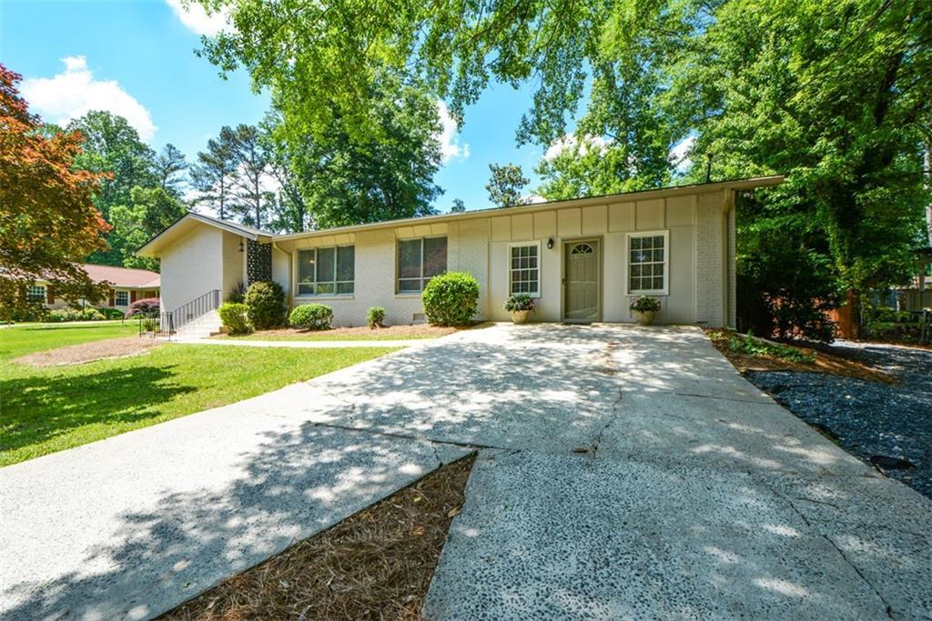 2801 SE Sagamore Hill Dr., Marietta, GA 30067