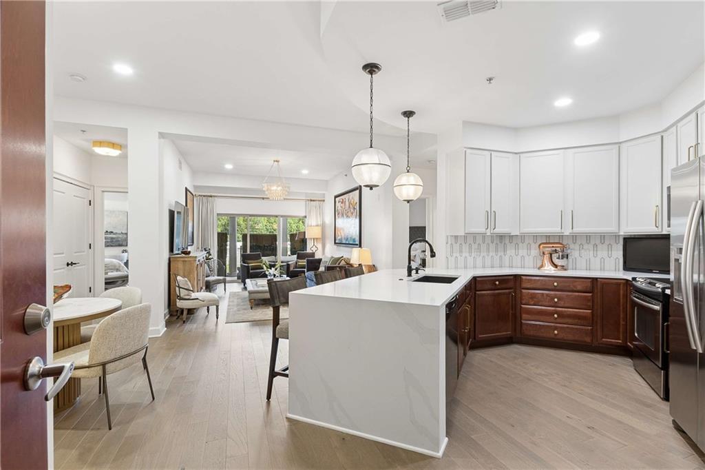 200 River Vista Dr. #727, Sandy Springs, GA 30339