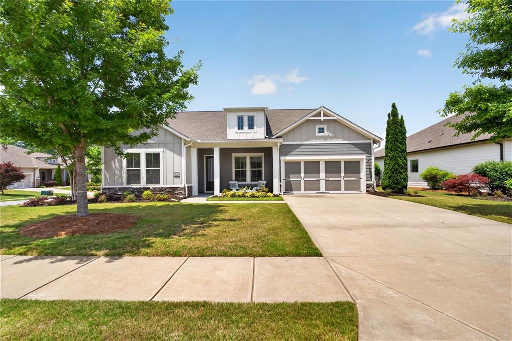 301 Hazel Dr., Woodstock, GA 30189
