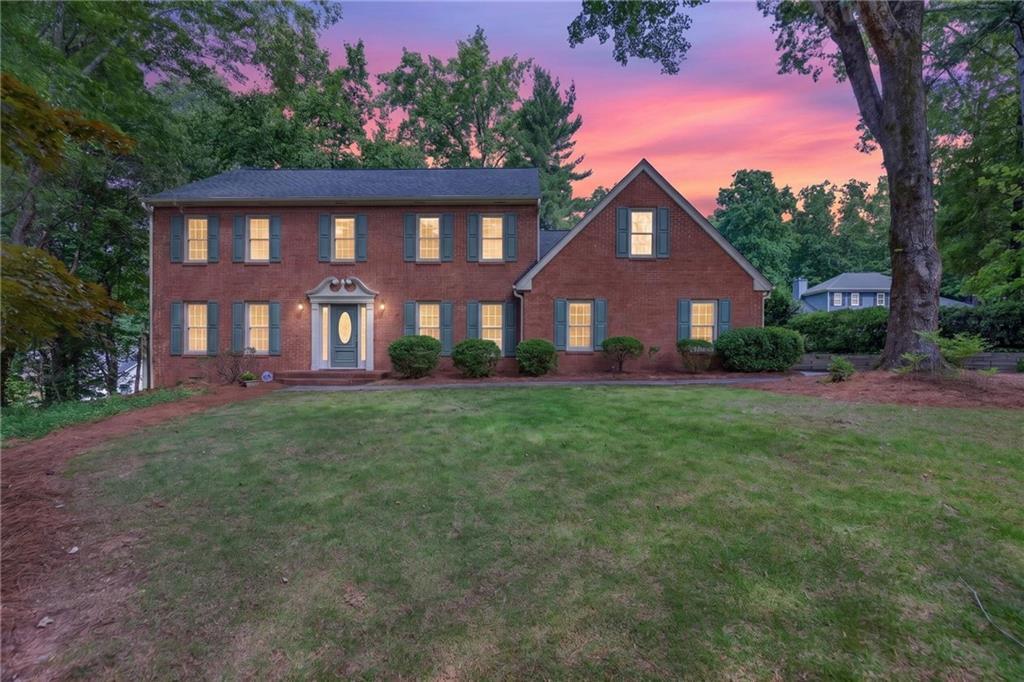 233 Shadowlake Ct., Marietta, GA 30067