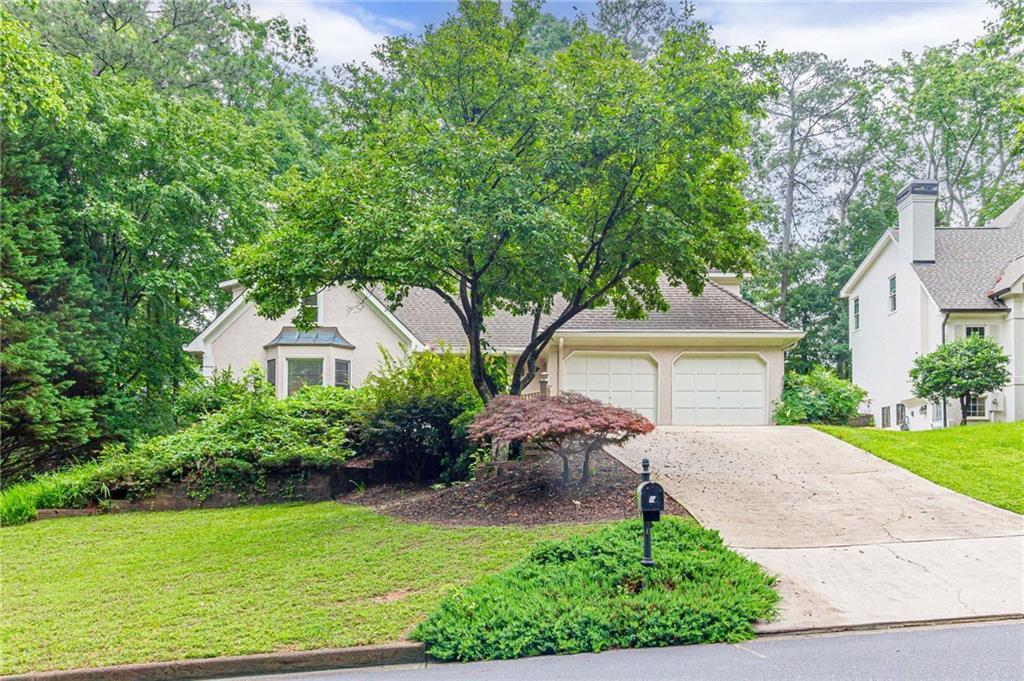 10625 Haynes Forest Dr., Alpharetta, GA 30022
