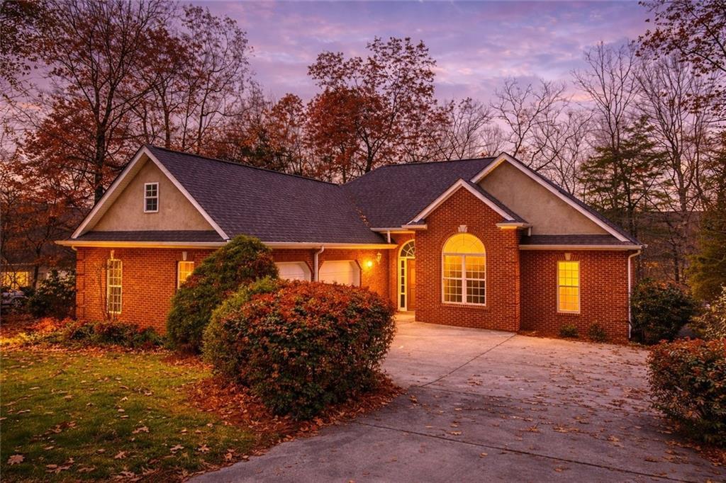 82 Thornwood Ct., Ellijay, GA 30540