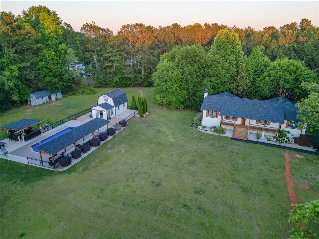 5955 Burnt Hickory Rd., Powder Springs, GA 30127