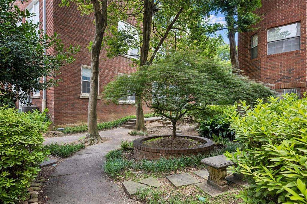 1041 State St. #24, Atlanta, GA 30318