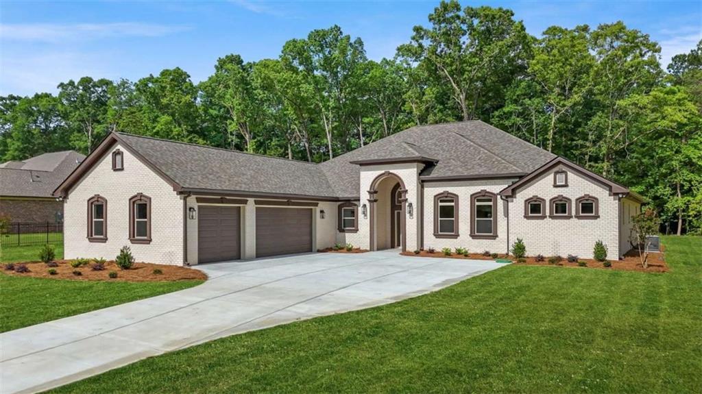 2531 Ebenezer Rd., Conyers, GA 30094