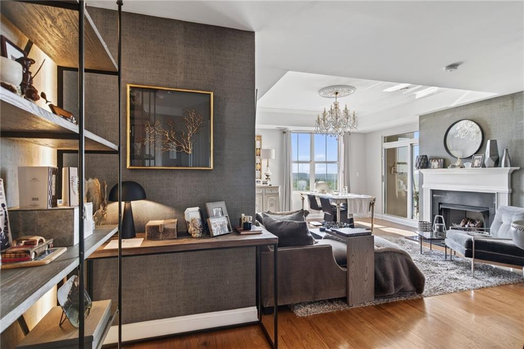 2881 Peachtree Rd. #1102, Atlanta, GA 30305