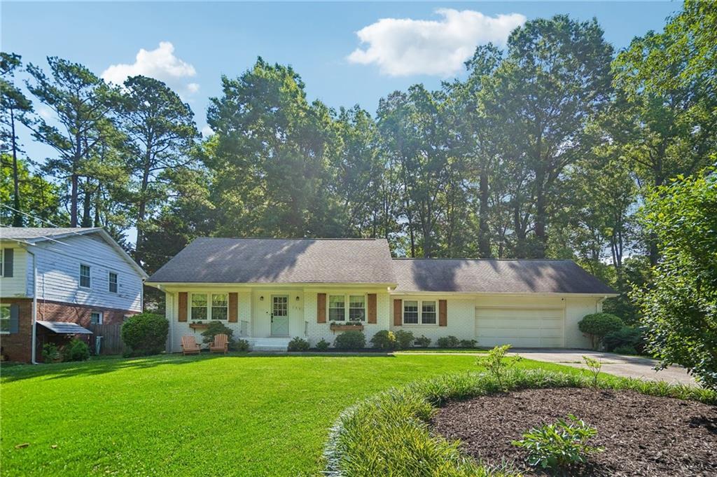 1691 Sterling Tr., Marietta, GA 30008