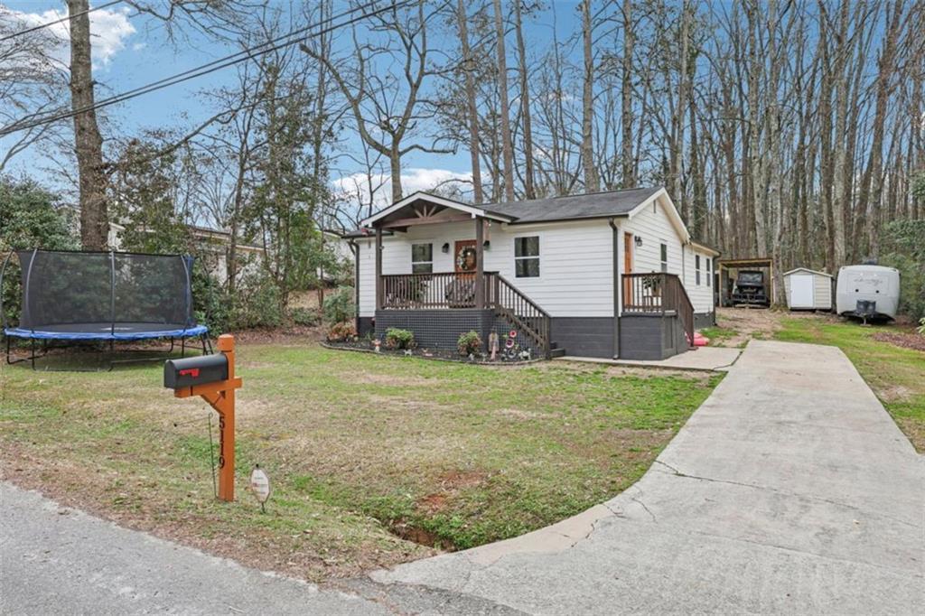 5119 Pinecrest Dr., Covington, GA 30014