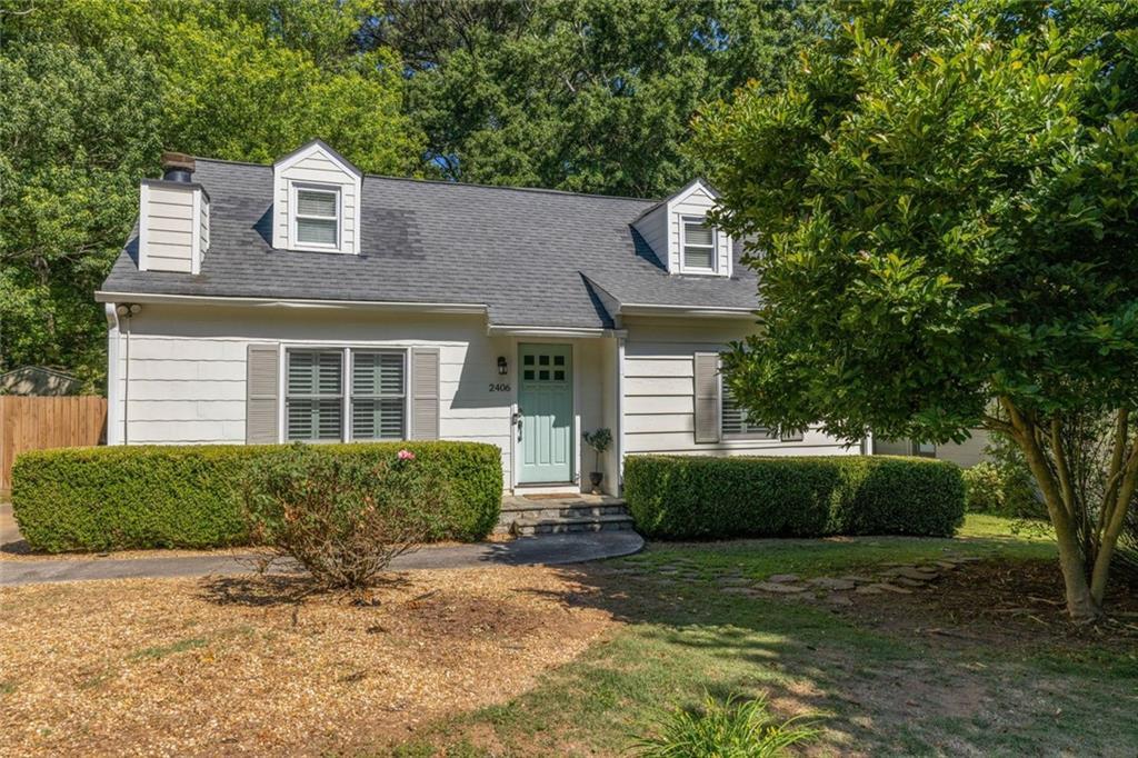 2406 Woodridge Dr., Decatur, GA 30033