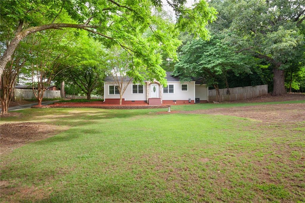 189 Prospect St., Roswell, GA 30075