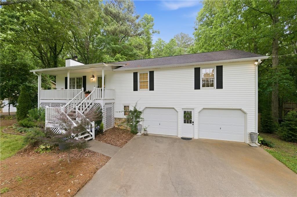 4230 Hickory Point Dr., Canton, GA 30115
