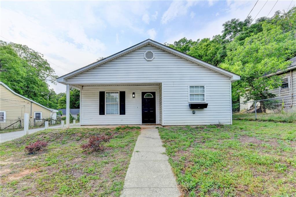 801 Davis St., Monroe, GA 30655