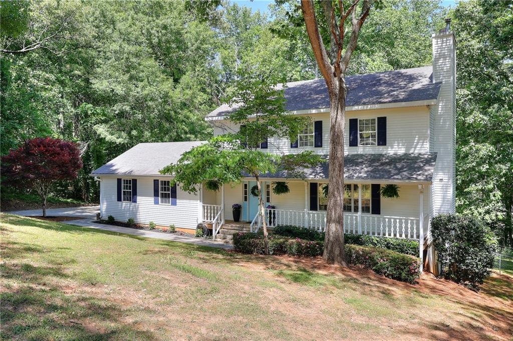 2315 Fisher Dr., Loganville, GA 30052