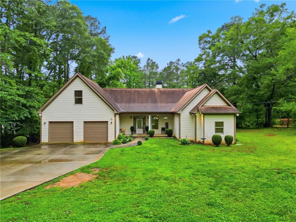 5448 Hiram Lithia Springs Rd., Powder Springs, GA 30127