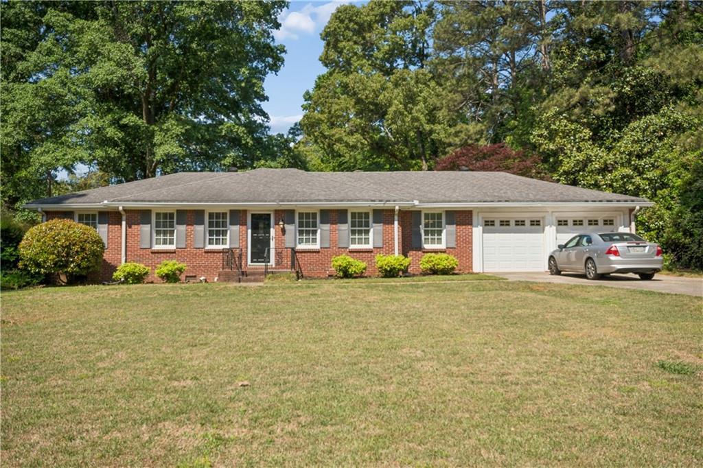 240 Gilbert Rd., Fayetteville, GA 30214