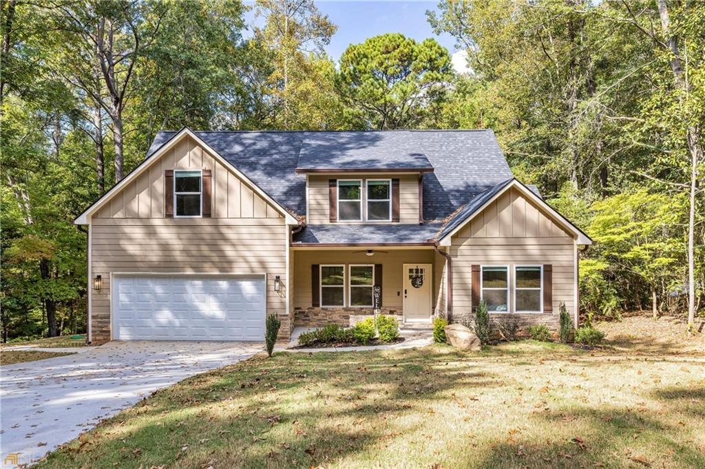 195 Bellevue Loop, Fayetteville, GA 30215