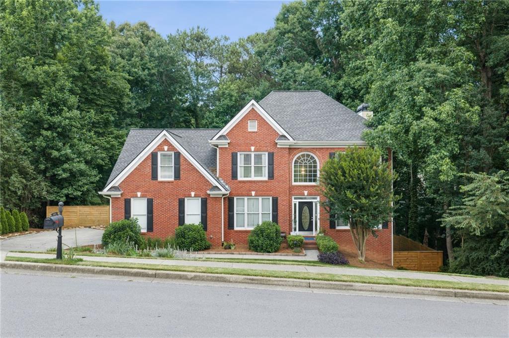 224 Lake Ruby Dr., Suwanee, GA 30024